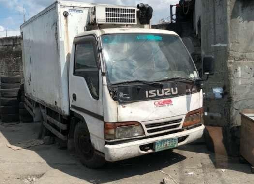 Like new Isuzu Elf for sale