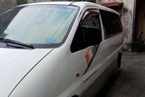 Hyundai Starex SVX Diesel Manual White For Sale 