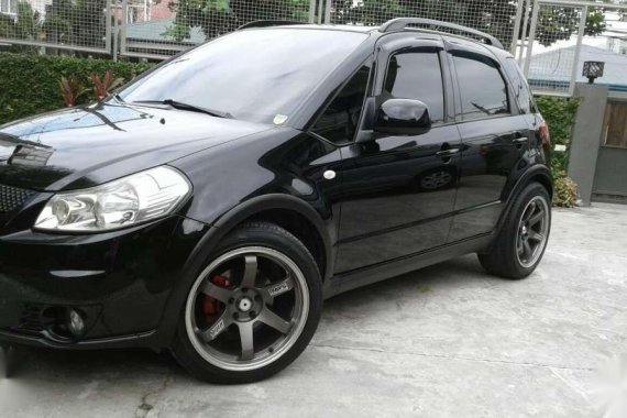 Suzuki Sx4 crossover 2011 model with the ff for sale