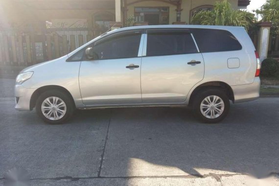 Toyota Innova J Diesel MT 2013 Silver For Sale 