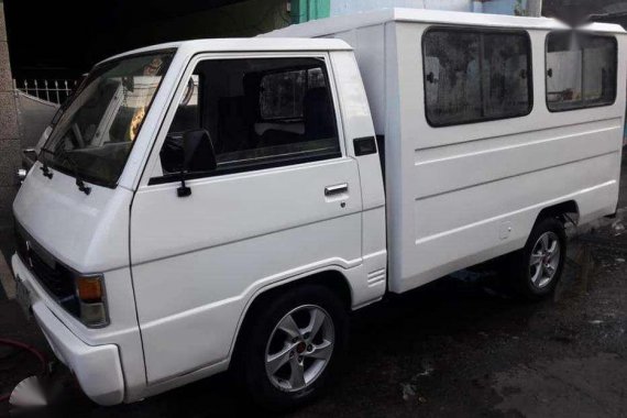 Mitsubishi L300 FB Almazora Body White For Sale 