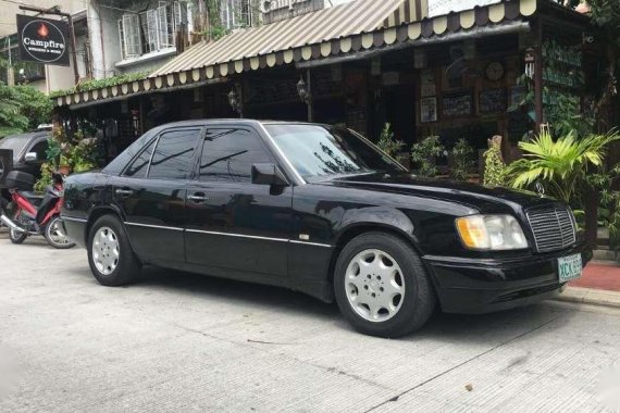 1990 Mercedes Benz 300E W124 For Sale 