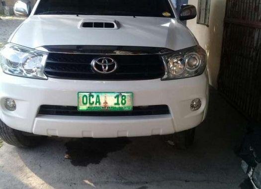 Toyota Fortuner Diesel 4x4 White For Sale 