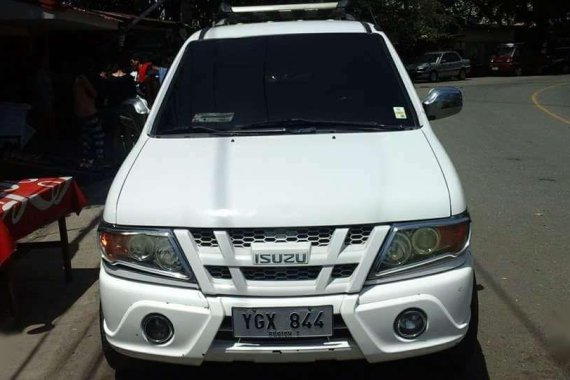 FOR SALE! Isuzu Crosswind 2010