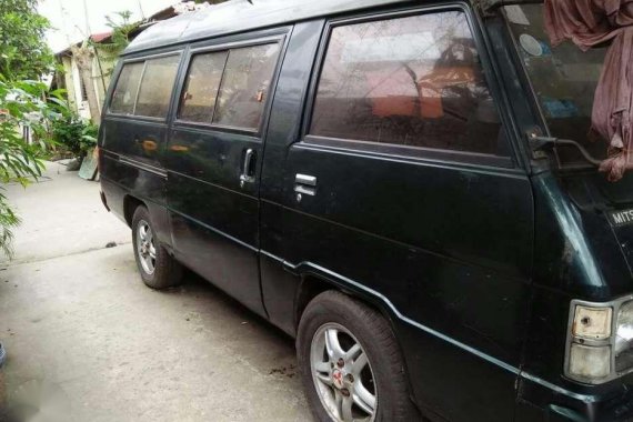 L300 Versa van diesel 95model for sale 