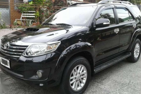 2011 Toyota FORTUNER V AT Diesel for sale