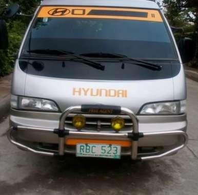 Hyundai Grace 2004 Silver Van For Sale 