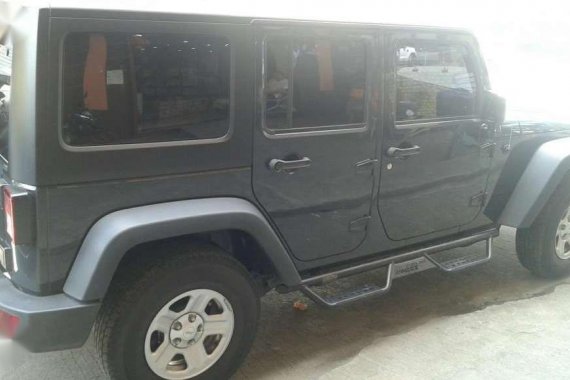 FOR SALE Jeep Wrangler limited 2016 automatic