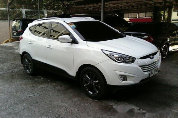 Well-maintained Hyundai Tucson 2013 for sale