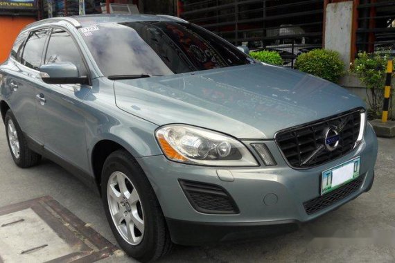 Well-maintained Volvo XC60 2011 for sale