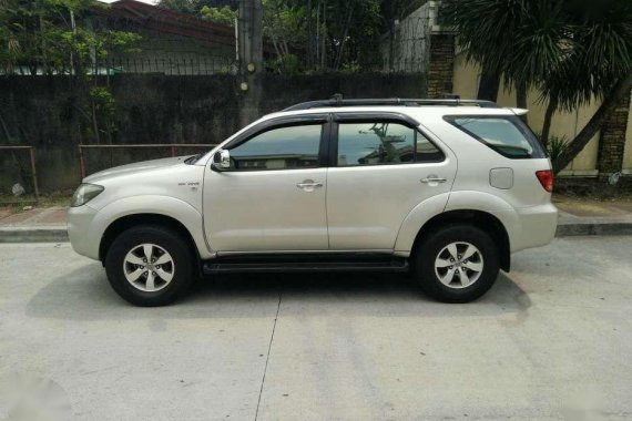 Toyota Fortuner G Gasoline Silver For Sale 