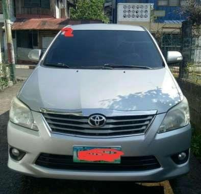 Toyota Innova 2012 2.5G MT Silver SUV For Sale 