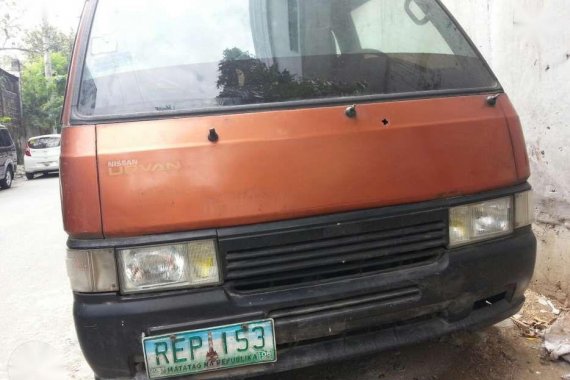 Nissan Urvan Escapade 2000 16-seater For Sale 