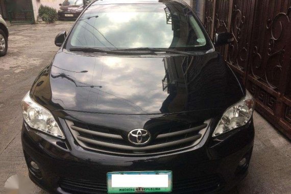 Toyota Corolla Altis G 2013 AT Black For Sale 