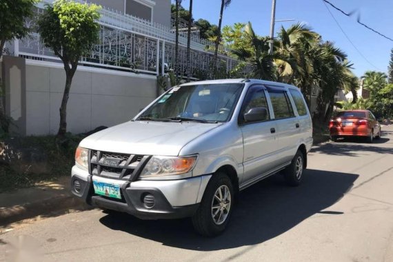 2011 Isuzu Crosswind Silver SUV For Sale 