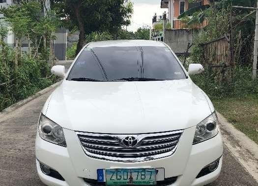 Toyota Camry 2007 2.4V White Sedan For Sale 