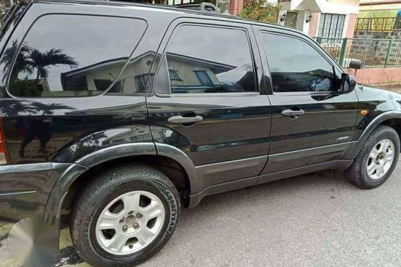 FOR SALE 2004 Ford Escape XLS 4x2 automatic transmission