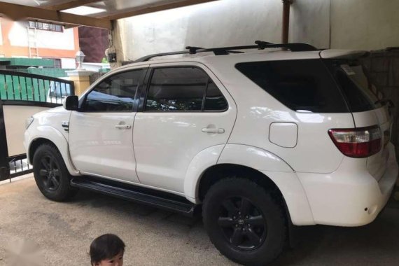 2011 TOYOTA Fortuner V 3.0 FOR SALE