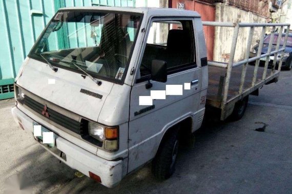 Mitsubishi L300 FB 2004 dropside FOR SALE