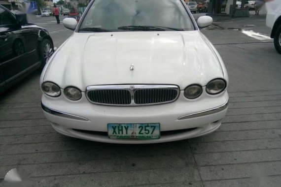 2003 Jaguar XType pearl white matic FOR SALE