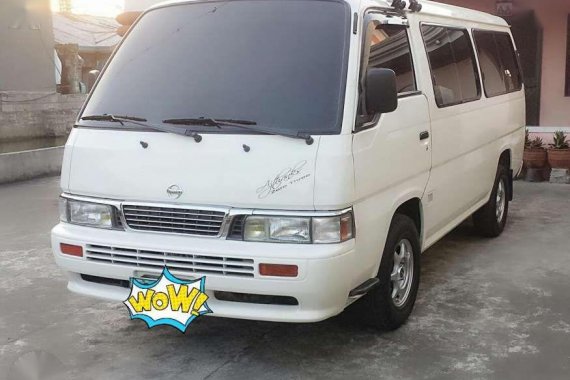 2011 Nissan Urvan 15 to 18 seater FOR SALE