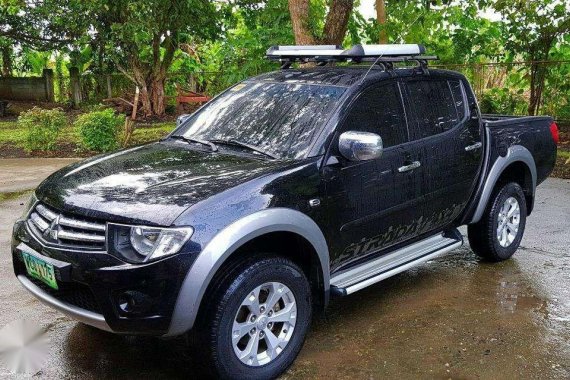 2013 Mitsubishi Strada GLS Pick-Up FOR SALE