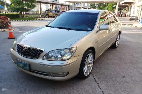 2005 Toyora Camry for sale