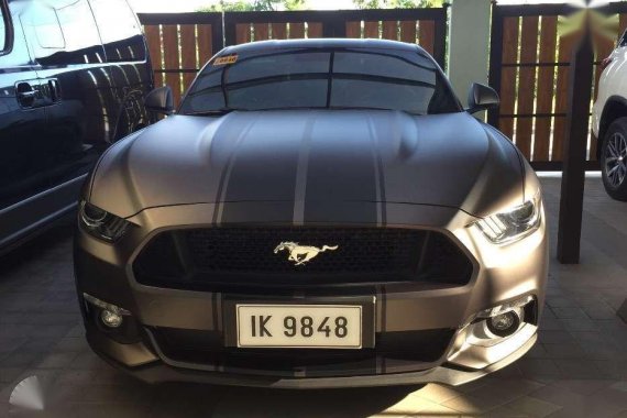 2016 Ford Mustang V8 5.0 GT rush sale!