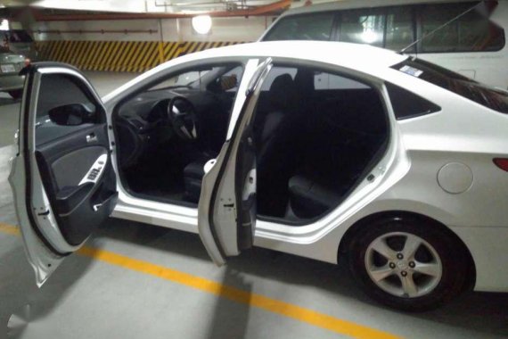 2011 Hyundai Accent matic FOR SALE