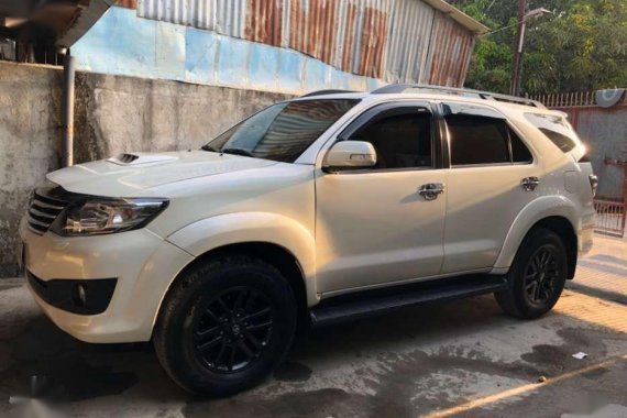 For Sale TOYOTA Fortuner V 2014 Matic