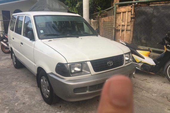 Toyota Revo 2001 dlx for sale