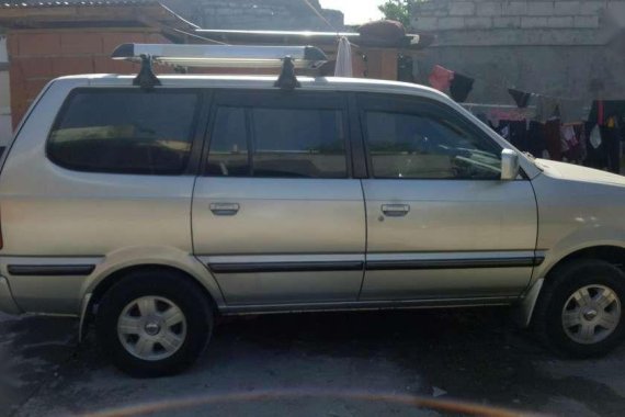 2004 mdl Toyota Revo glx diesel for sale