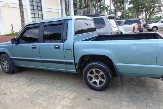 Mitsubishi L200 pick-up for sale