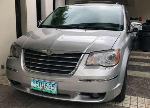 2011 Chrysler Town and Country for sale