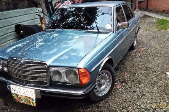 Mercedes Benz w123 200 body vintage cars 1978 