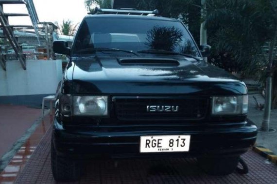 Isuzu Trooper black for sale