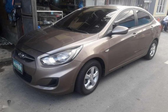 2011 Hyundai Accent automatic for sale