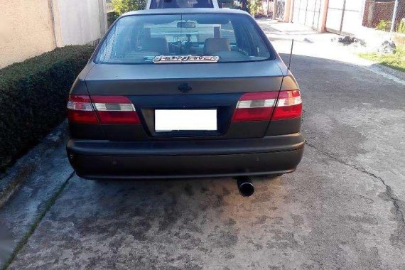 Nissan Sentra Exalta 2001 for sale