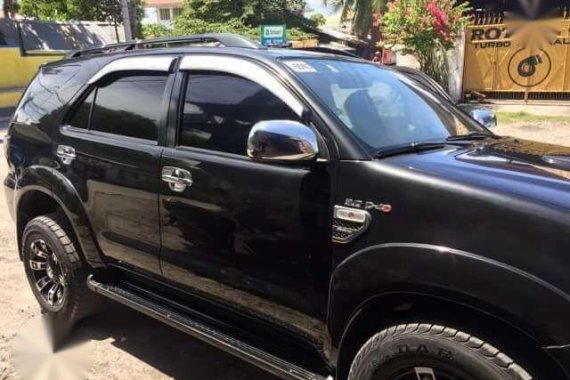 Toyota Fortuner 2011 V 4x4 gensan plate 860k negotiable for sale