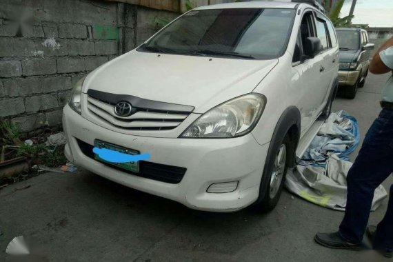 2011 Toyota Innova j 2012 accquired for sale