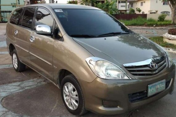 For Sale: Toyota Innova 2011 G