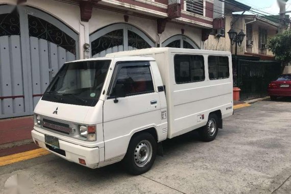 2013 Mitsubishi L300 fb dual aircn diesel manual for sale