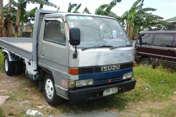 Isuzu Elf 16ft diesel manual condition for sale