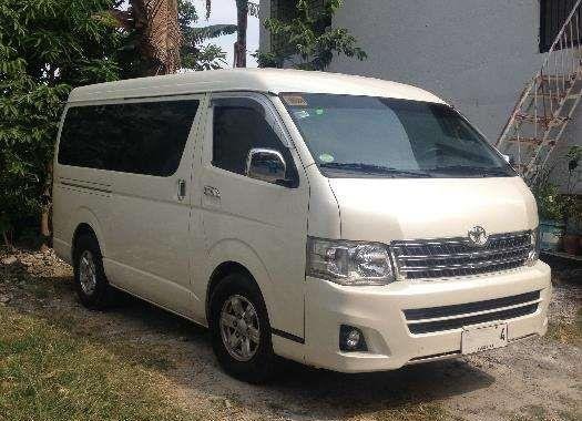 Toyota Hi Ace Super Grandia 2014 for sale