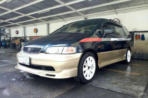 Honda van Odyssey wagon for sale