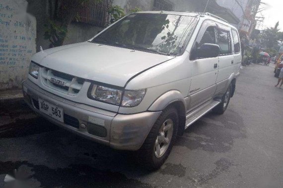 Isuzu xtrm Xuv turbo matic 2002model FOR SALE