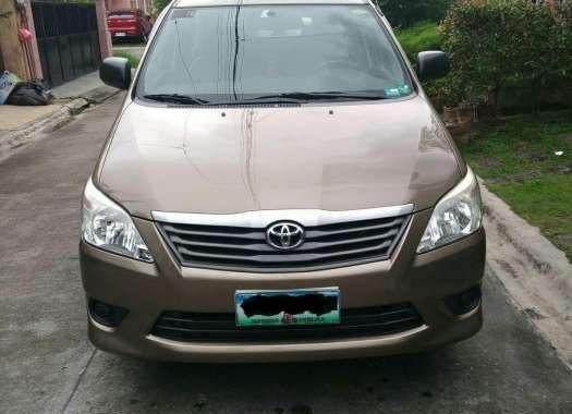 Toyota Innova e 2013 model for sale