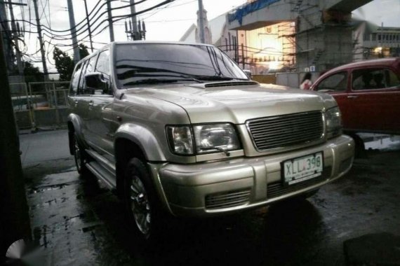 2003 Isuzu Trooper skyroof for sale