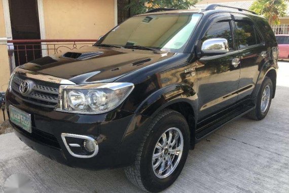 Toyota Fortuner V 2007 Automatic Diesel for sale
