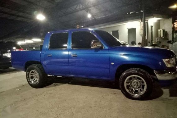 2003 Toyota Hilux for sale